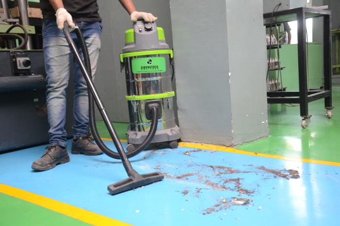 Wet & Dry Vacuum Cleaner-VC 38 - Eibenstock Positron Products